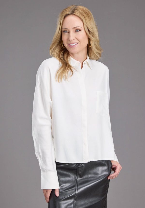 Stetson Womens Loose Collared Cream 100% Rayon L S Blouse For Sale - Image 2